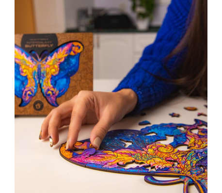 UNIDRAGON Puzzle madeira 323pcs Intergalaxy Butterfly KingSize 41x30cm