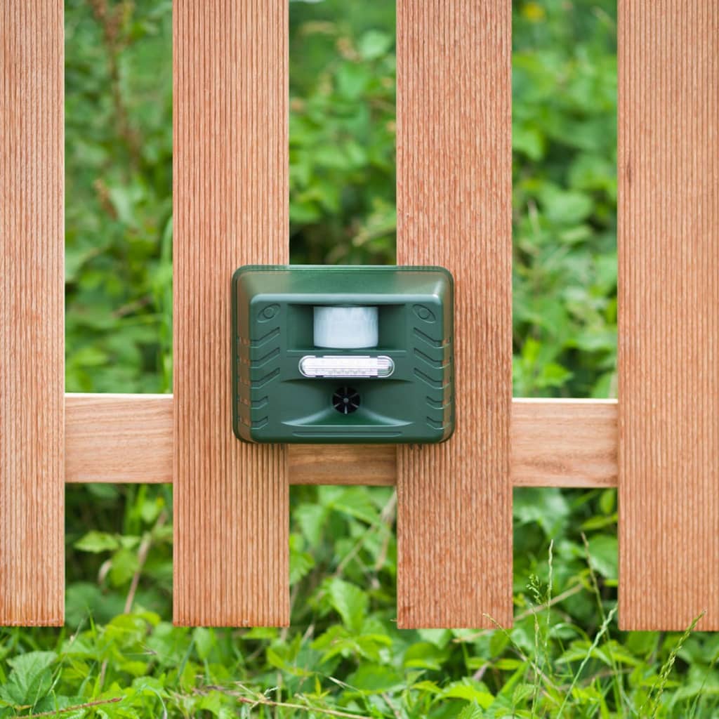 Thumbnail - Nature Ultraschall-Tiervertreiber mit Stecker Reichweite 21 m