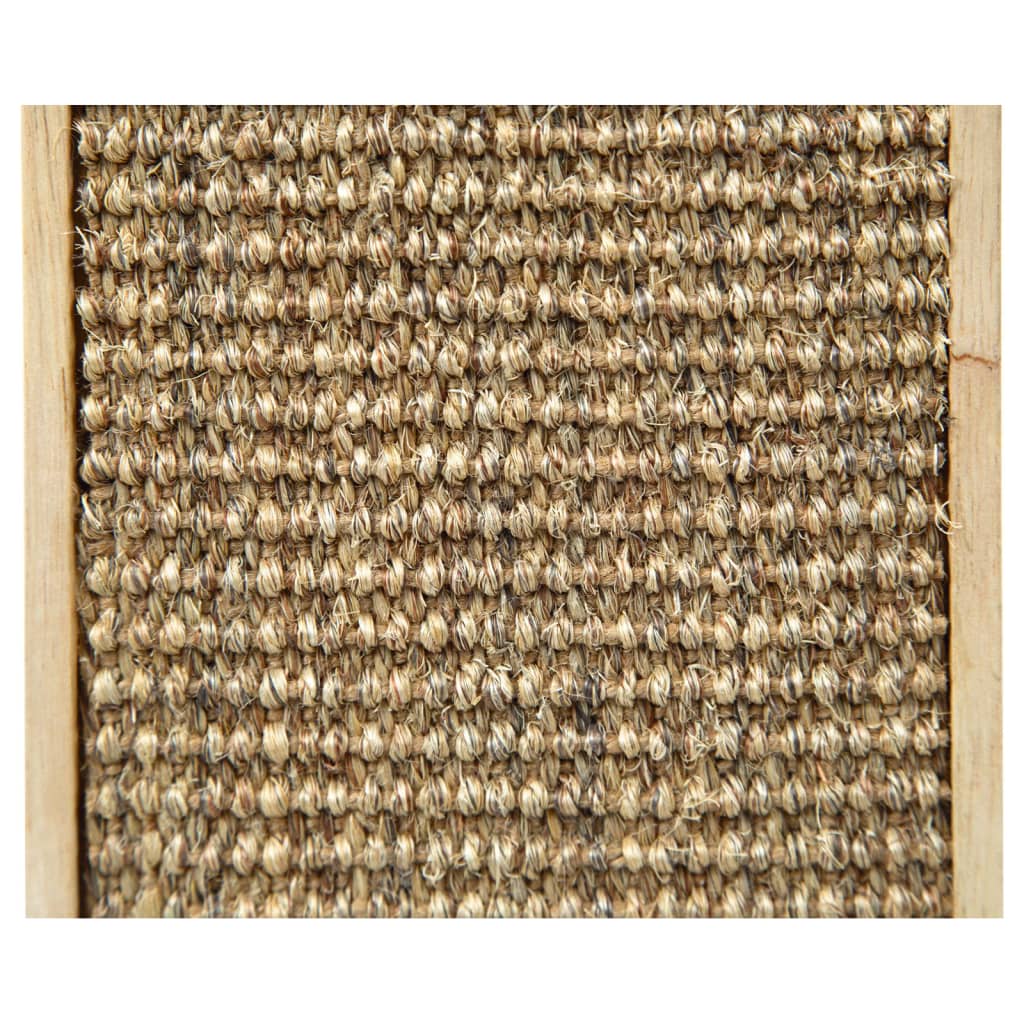 

Designed by Lotte Kattenkrabpaal Cactus 35x62 cm hout