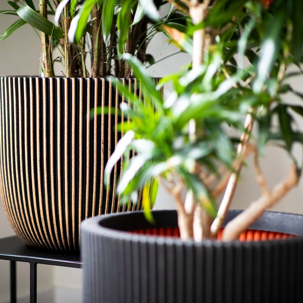 Capi Plantenbak Groove 35x34 cm zwart en goudkleurig afbeelding