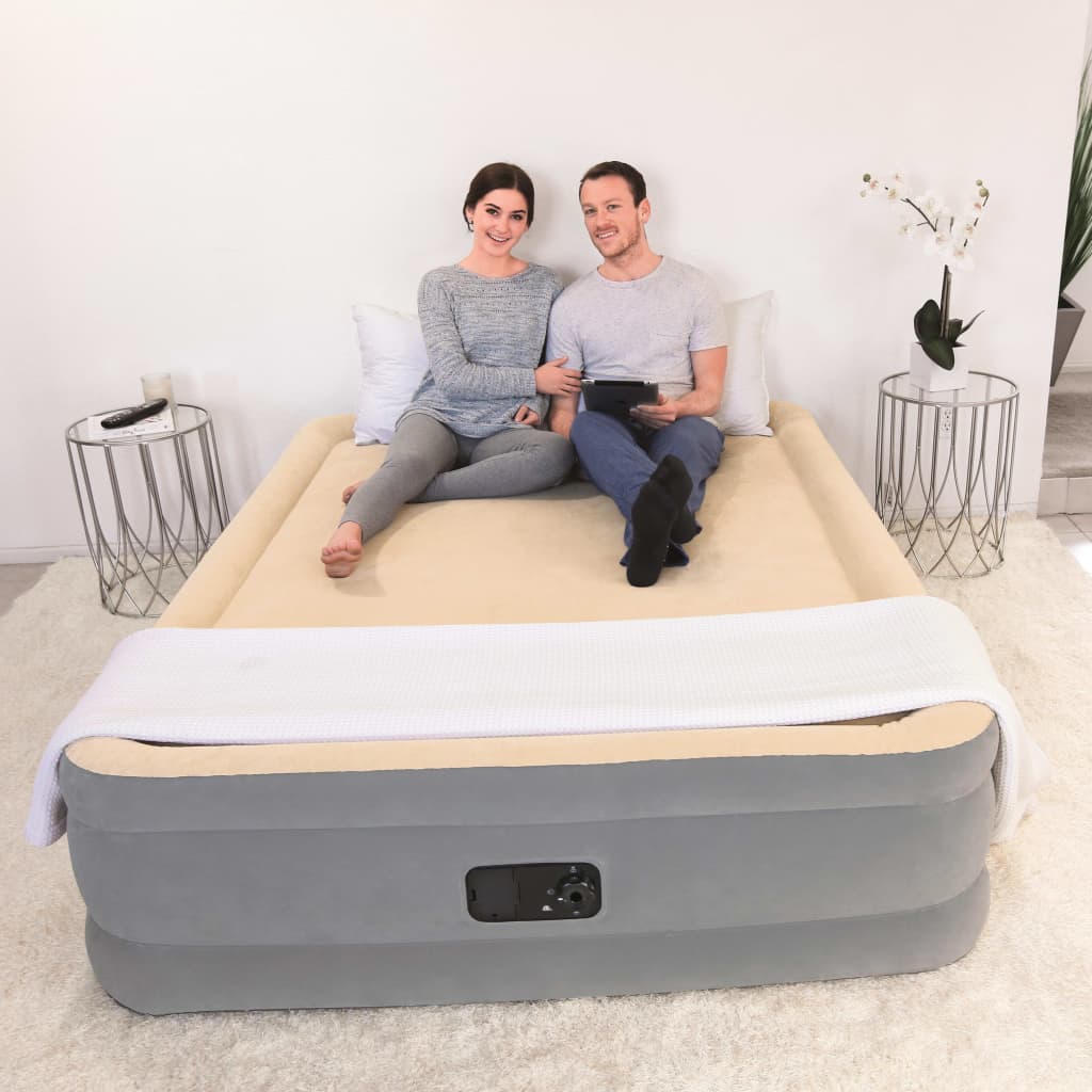 

Bestway Luchtbed Foamtop Comfort Raised met ingebouwde pomp 67486