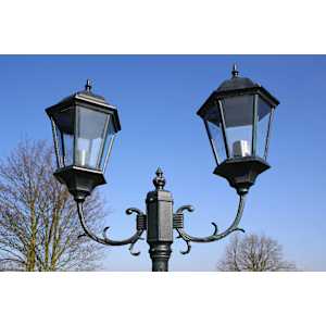Zahradní lampa vysoká 2ramenná 230 cm tmavě zelená/černá hliník - obrázek 7