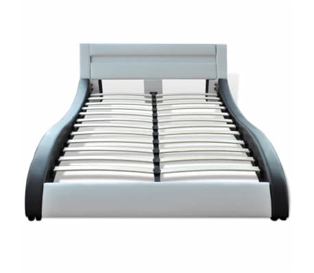 vidaXL sengestel med LED hvid kunstlæder 180 x 200 cm