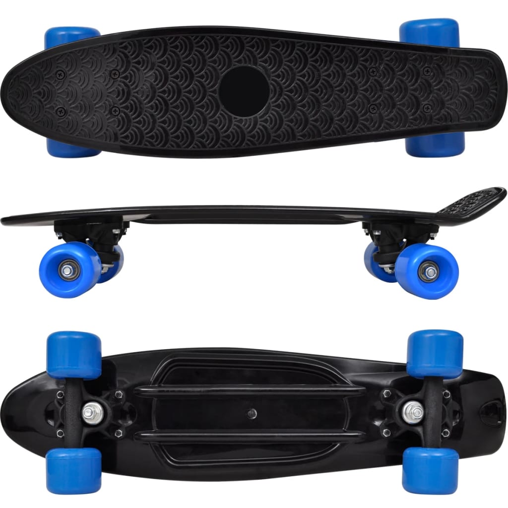 Retro skateboard med sort top og blå hjul