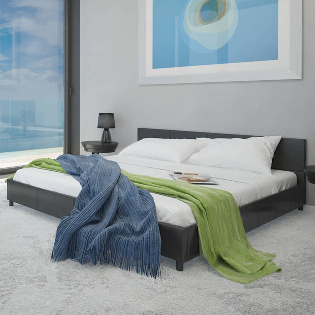 Bett mit Matratze Schwarz Kunstleder 180×200 cm kaufen
