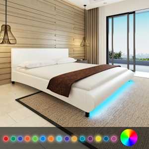 Postel s matrací LED bílá umělá kůže 180 x 200 cm