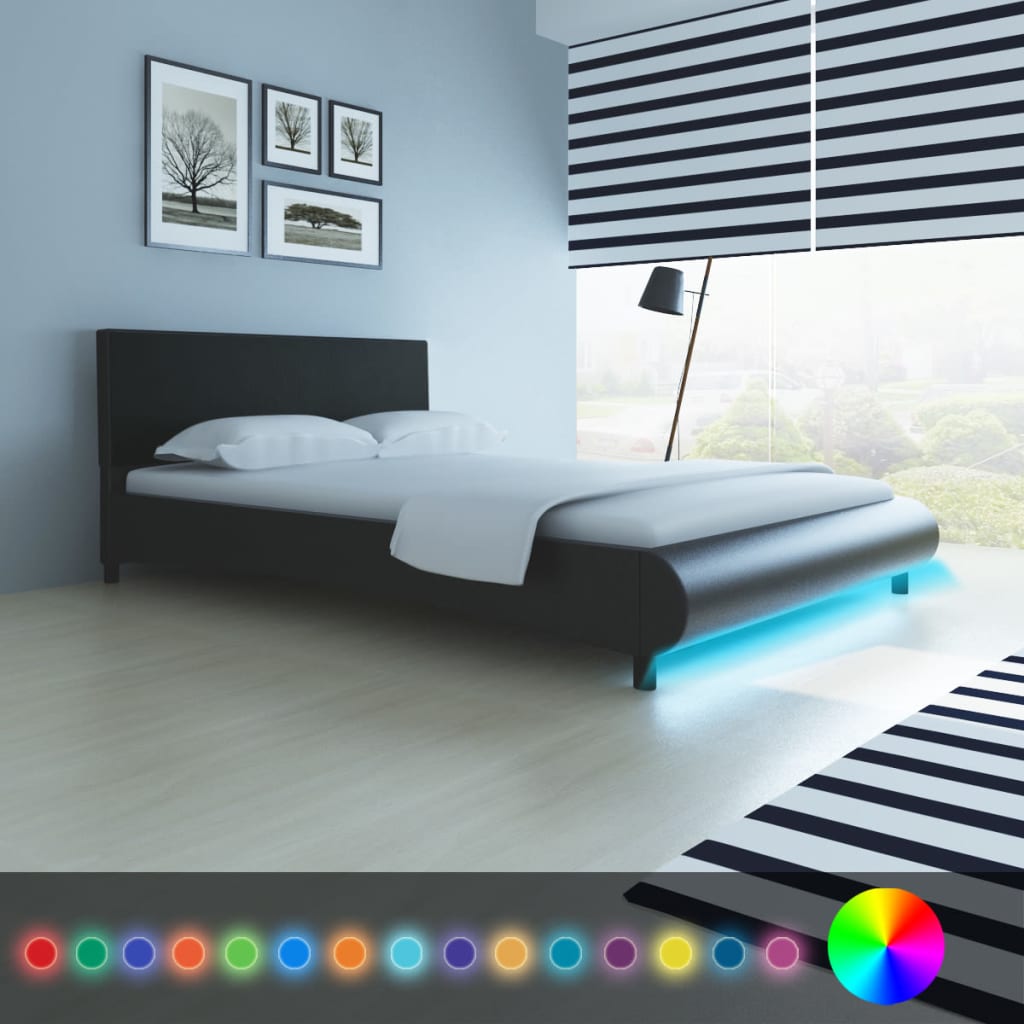 vidaXL Bed met traagschuimmatras LED-strip kunstleer zwart 140x200 cm