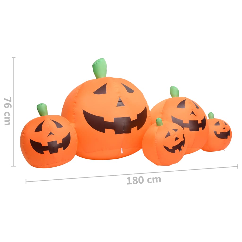 Halloweenre felfújható tökcsalád LED-del 1,8 m 