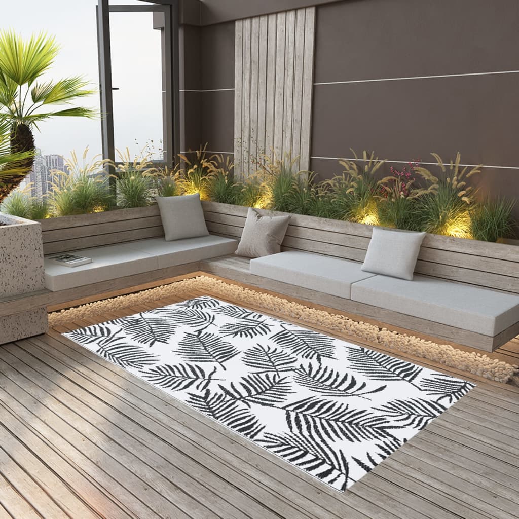 vidaXL Outdoor Carpet White and Black 190×290 cm PP