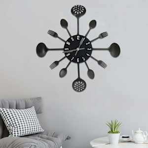 Stenska ura z motivom žlic in vilic črna 40 cm aluminij
