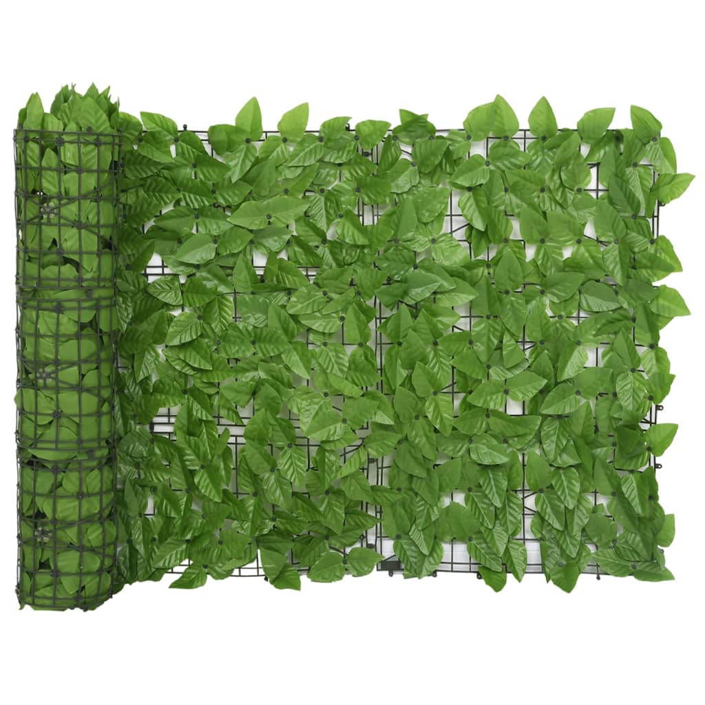 Parvekkeen suoja vihreillä lehdillä 600×75 cm