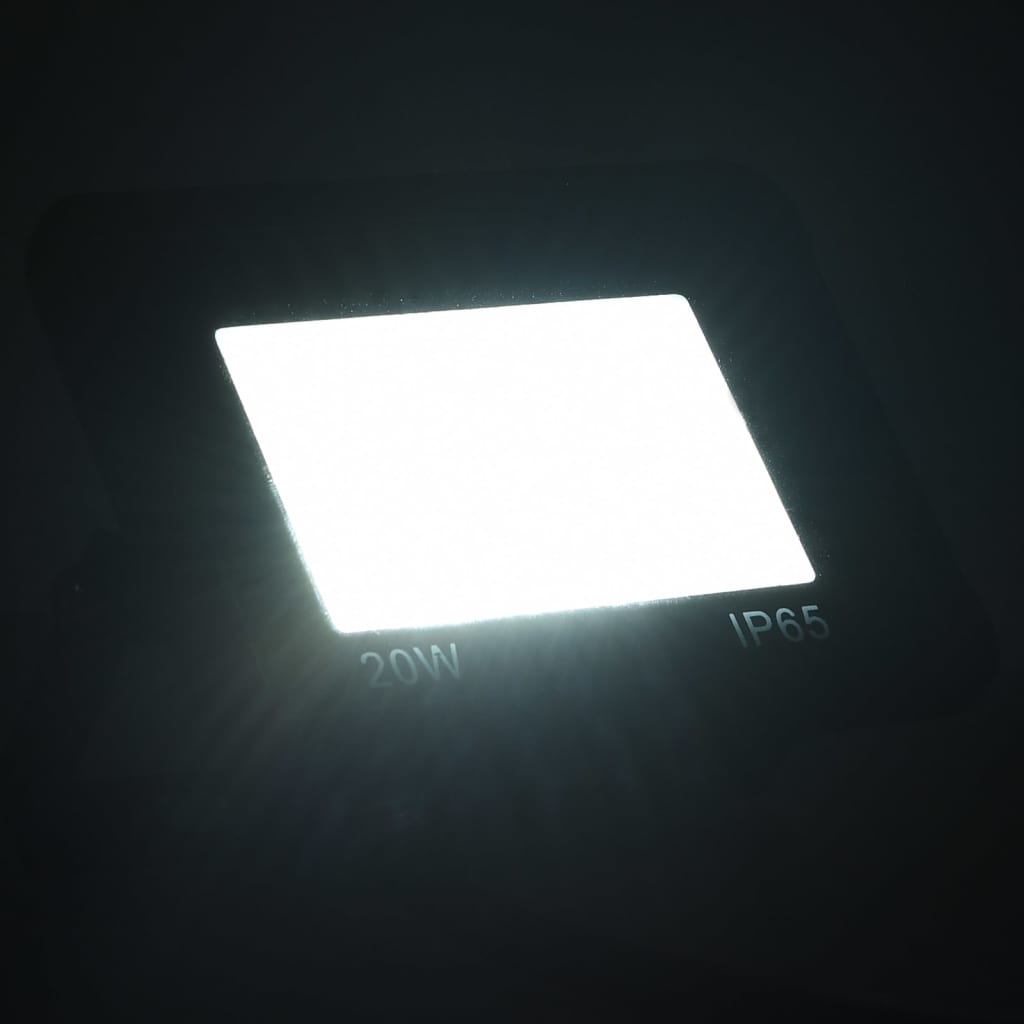 2 db hideg fehér fényű LED-es reflektor 20 W 