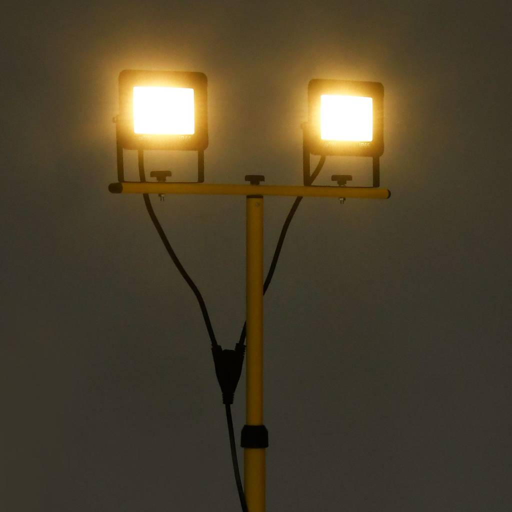 vidaXL Spotlight met statief LED 2x50 W warmwit afbeelding