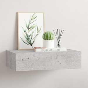 Nástěnná police se zásuvkou betonově šedá 40 x 23,5 x 10 cm MDF - obrázek 1
