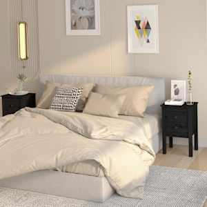 Nočna omarica 2 kosa črna 40x35x61,5 cm trdna borovina