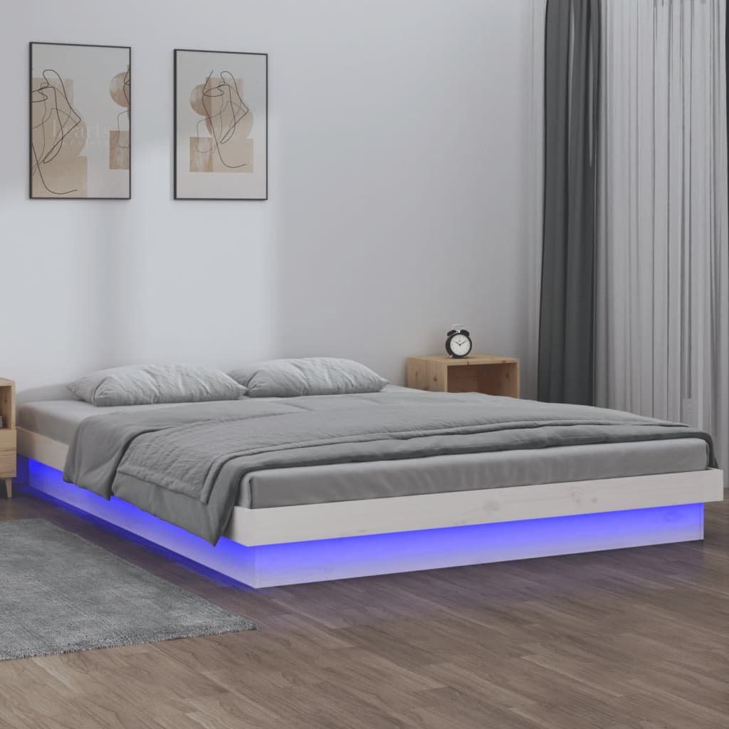 Rám postele s LED bílý 150 x 200 cm King Size masivní dřevo