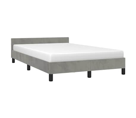 vidaXL Posteljni okvir brez vzmetnice svetlo siv 120x200 cm žamet