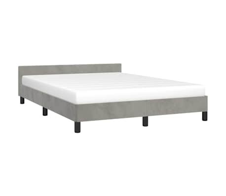 vidaXL Posteljni okvir brez vzmetnice svetlo siv 140x200 cm žamet