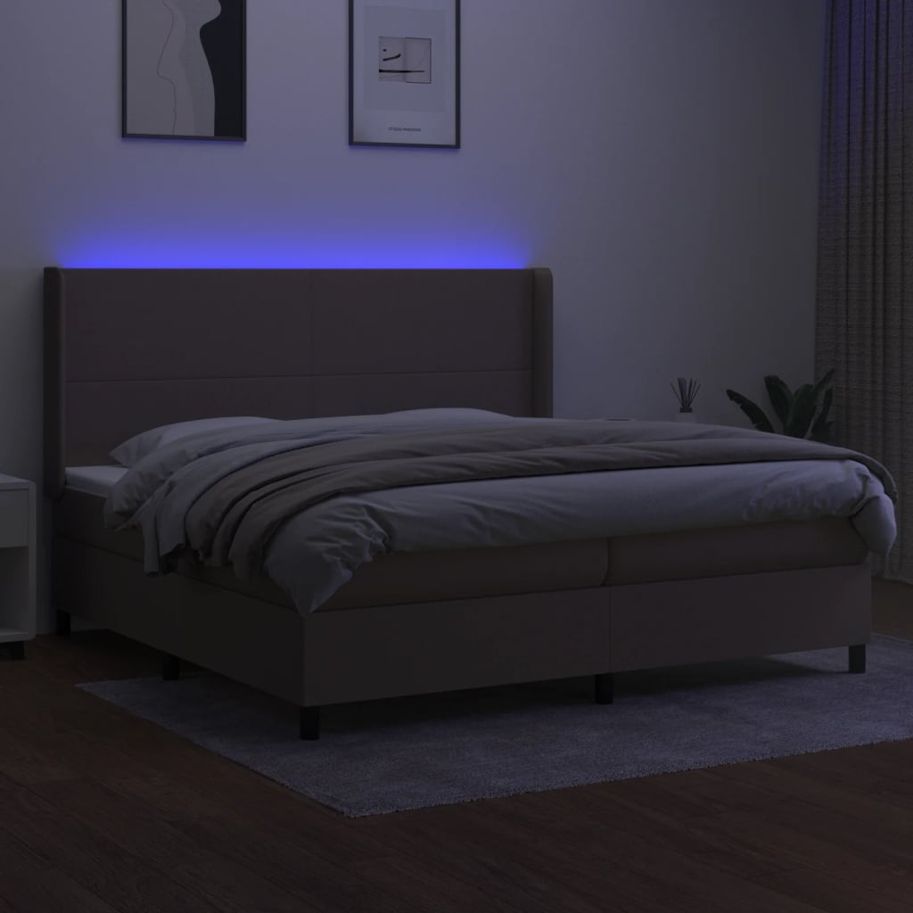 Tópszínű szövet rugós és LED-es ágy matraccal 200 x 200 cm 