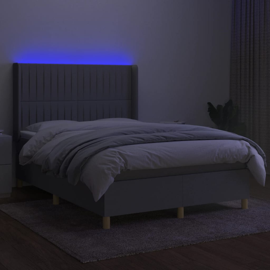 Világosszürke szövet rugós és LED-es ágy matraccal 140x190 cm 