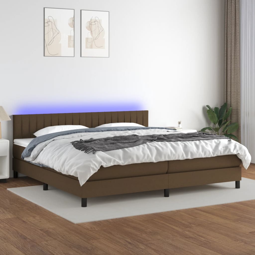 Box spring postel s matrací a LED tmavě hnědá 200x200 cm textil