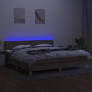 Box spring postel s matrací a LED taupe 200x200 cm textil - obrázek 3