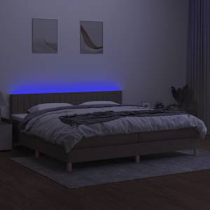 Box spring postel s matrací a LED taupe 200x200 cm textil - obrázek 3