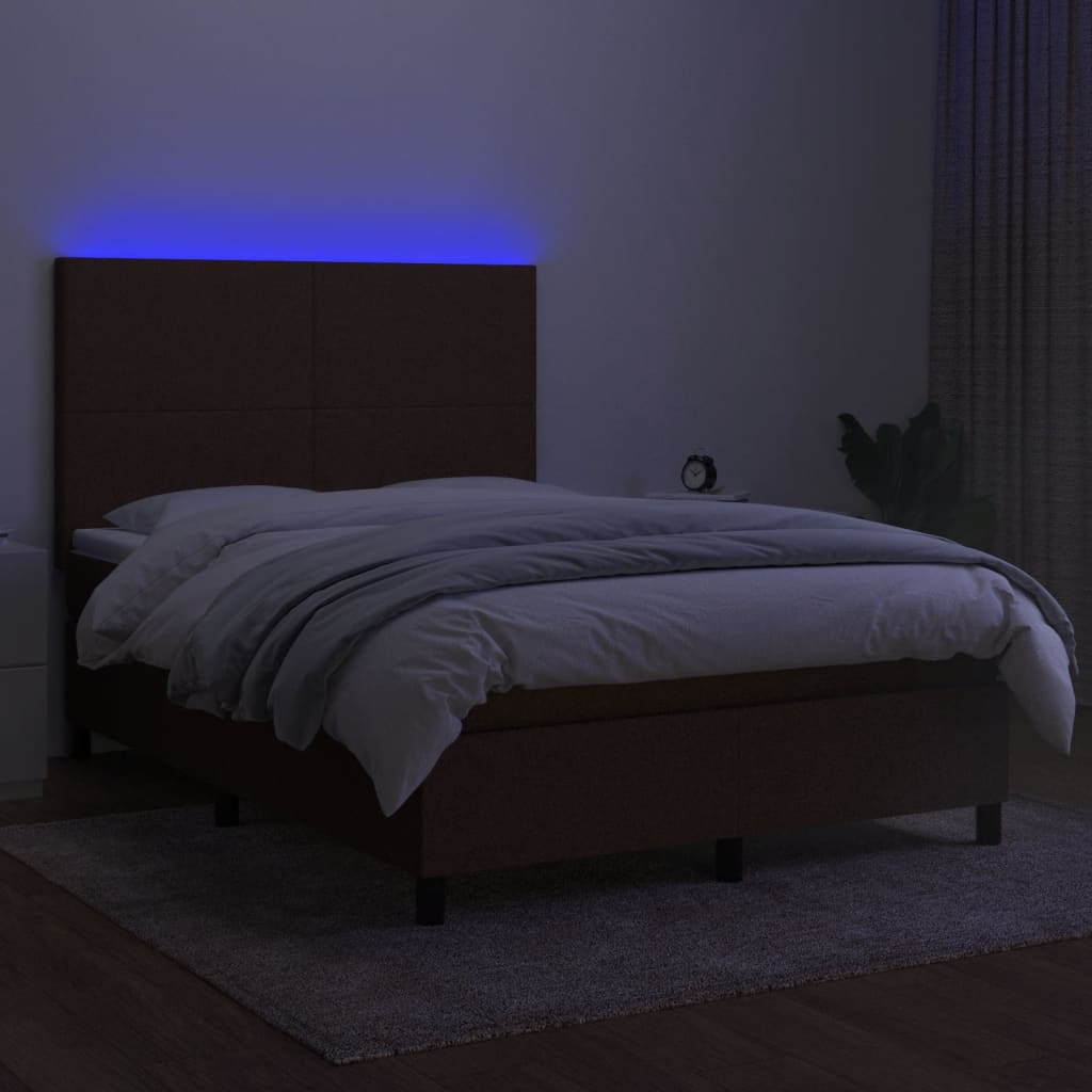 Box spring postelja z vzmetnico LED temno rjava 140x200cm blago