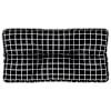 Black_check_pattern