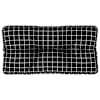 Black_check_pattern