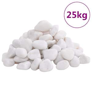 Polirani kamenčki 25 kg beli 2-5 cm