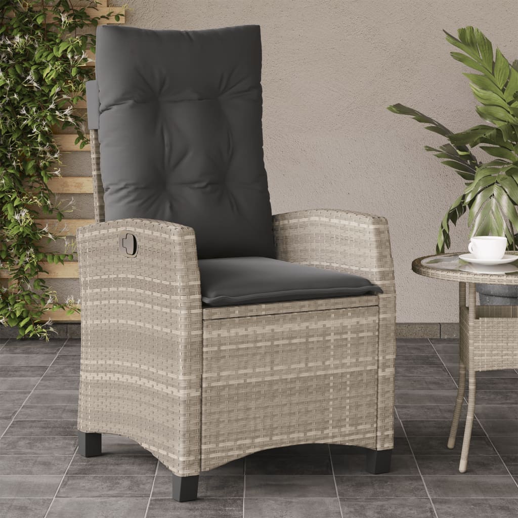 vidaXL Tuinstoelen 2 st verstelbaar met kussens poly rattan lichtgrijs afbeelding