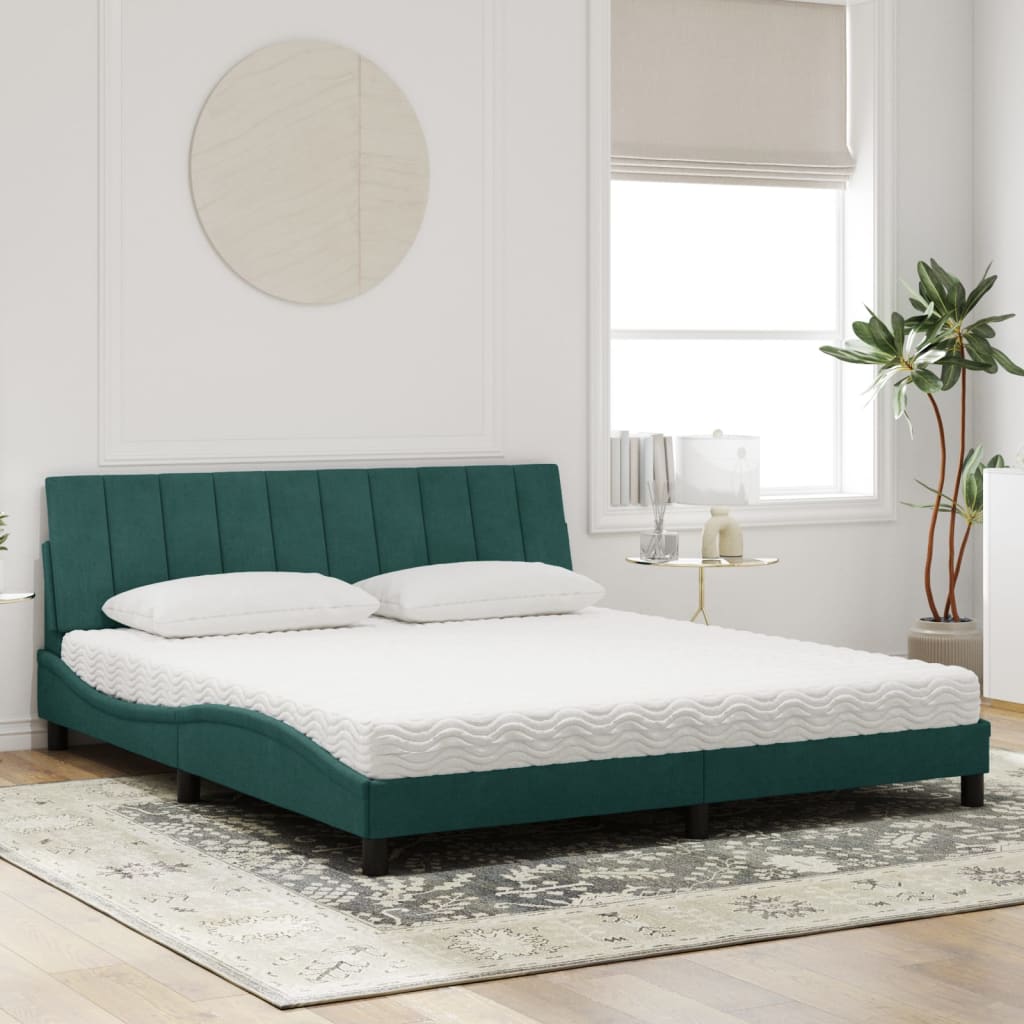 vidaXL Bed met matras fluweel donkergroen 180x200 cm afbeelding