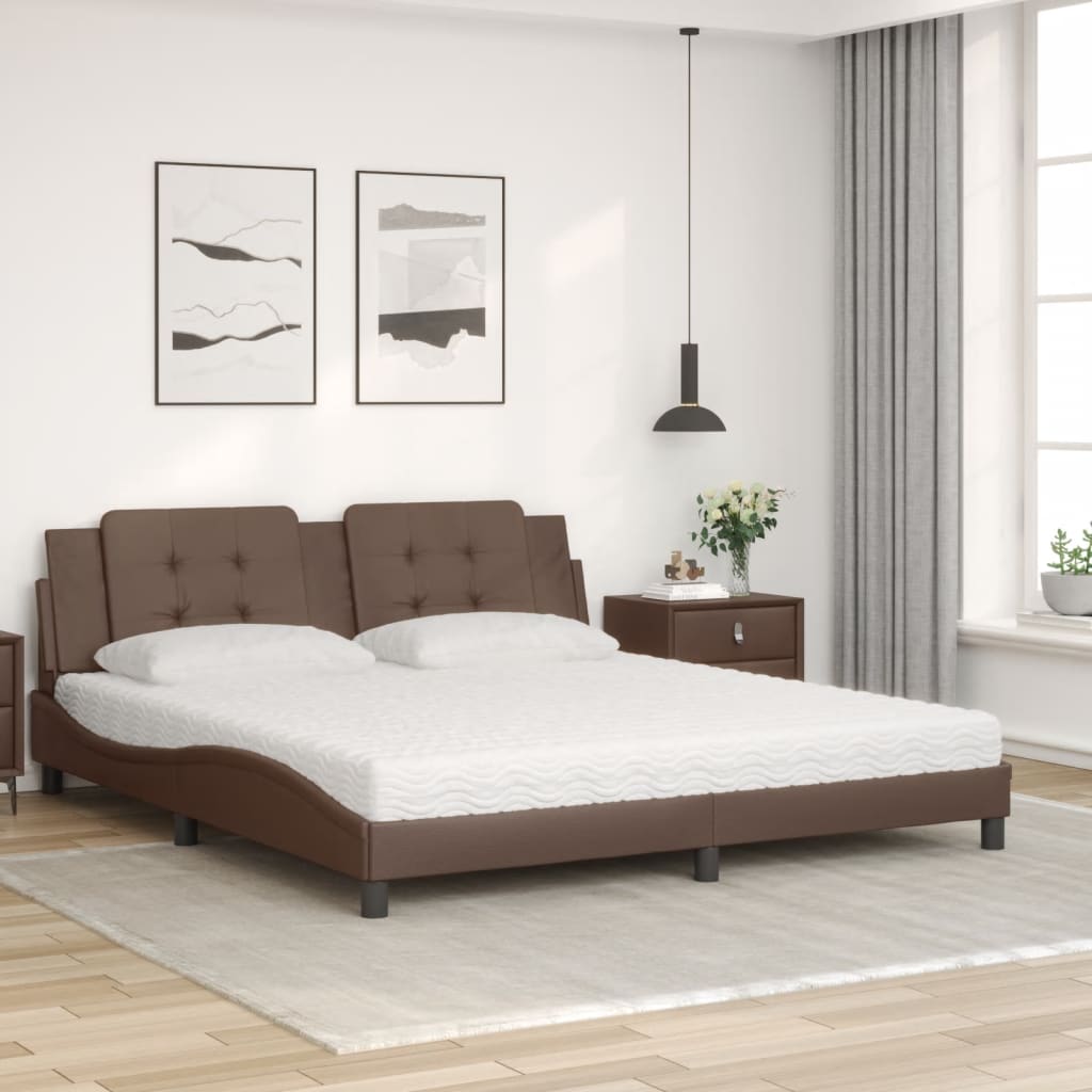 vidaXL Bed met matras kunstleer bruin 180x200 cm afbeelding