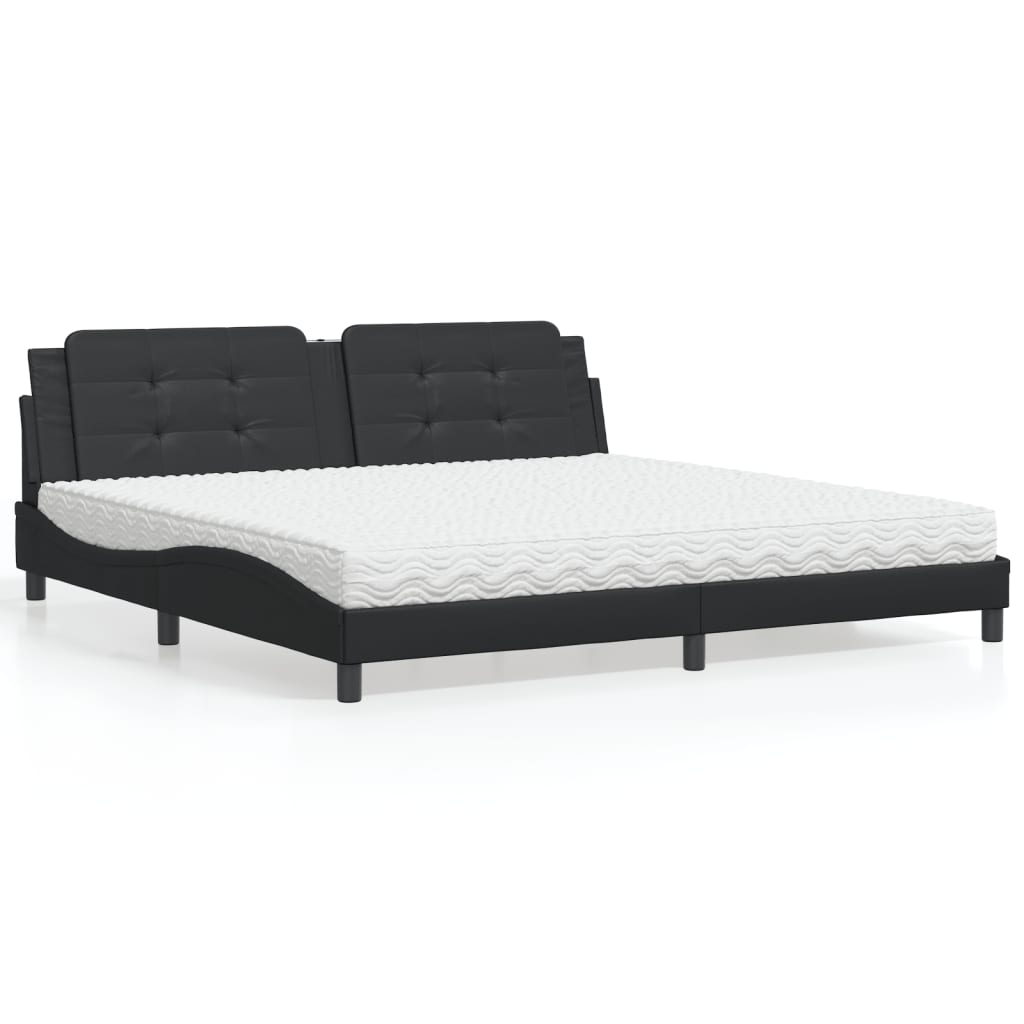 Seng med madras Zadar 200 x 200 cm - sort kunstlæder, lameller og vendbar H2/H3 skummadras