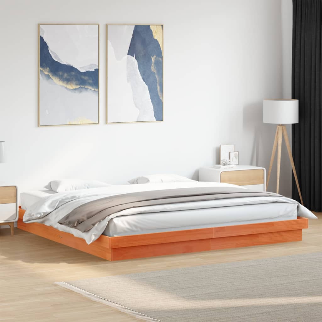 vidaXL Bedframe met LED massief grenenhout wasbruin 200x200 cm afbeelding