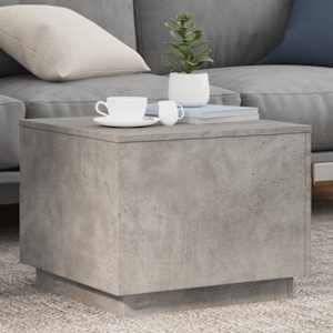 Klubska mizica z LED lučkami betonsko siva 50x50x40 cm