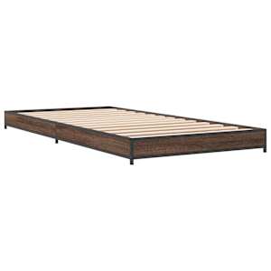 vidaXL sengeramme 90x200 cm konstrueret tr&aelig; og metal brun egetr&aelig;sfarve