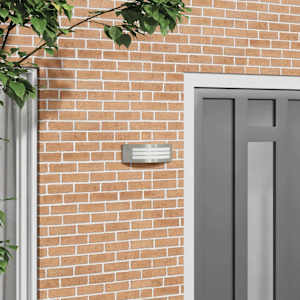 Zunanja stenska luč srebrna 32 x 10 x 10 cm