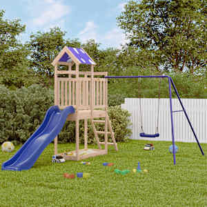 Zunanje igralo trdna borovina