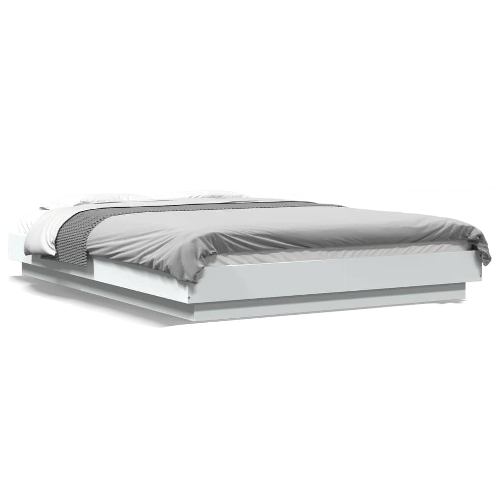 vidaXL Cadru de pat cu lumini LED, alb, 140x200 cm, lemn prelucrat