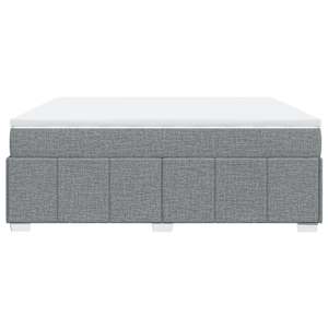 Box spring postel s matrací světle šedá 200 x 200 cm textil - obrázek 8