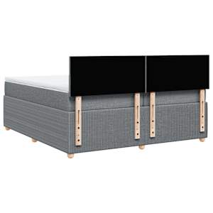 Box spring postel s matrací světle šedá 200 x 200 cm textil - obrázek 8