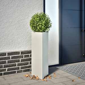 Vrtno korito bela trikotna 30x26x75 cm jeklo