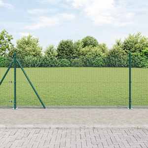 Steber ograje. Zelena