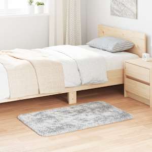 Visoka košata preproga NAVARRA srebrno siva 60x100 cm poliester