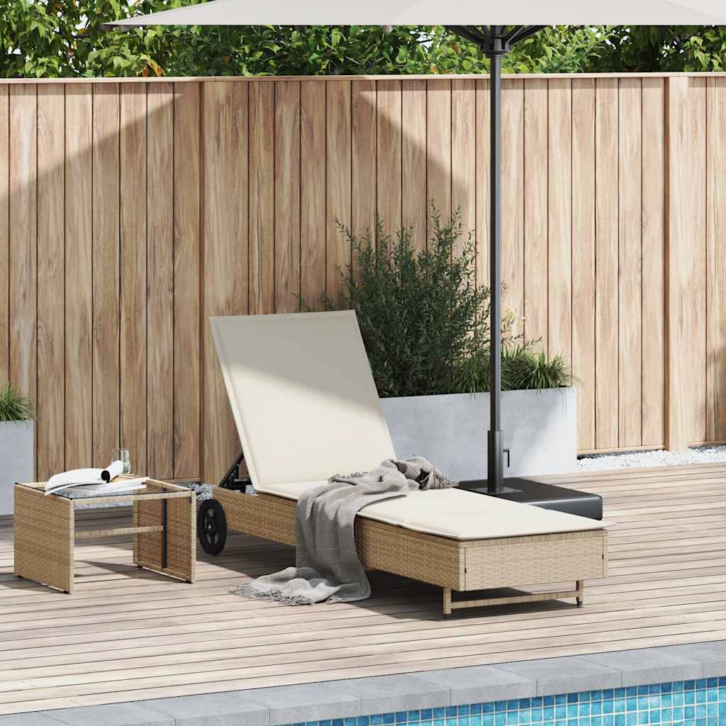 vidaXL Sonnenliege mit Rollen und Auflage Beige Poly Rattan