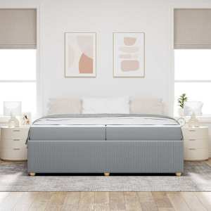 Rám postele s matrací Světle šedá 200 x 200 cm textil - obrázek 4