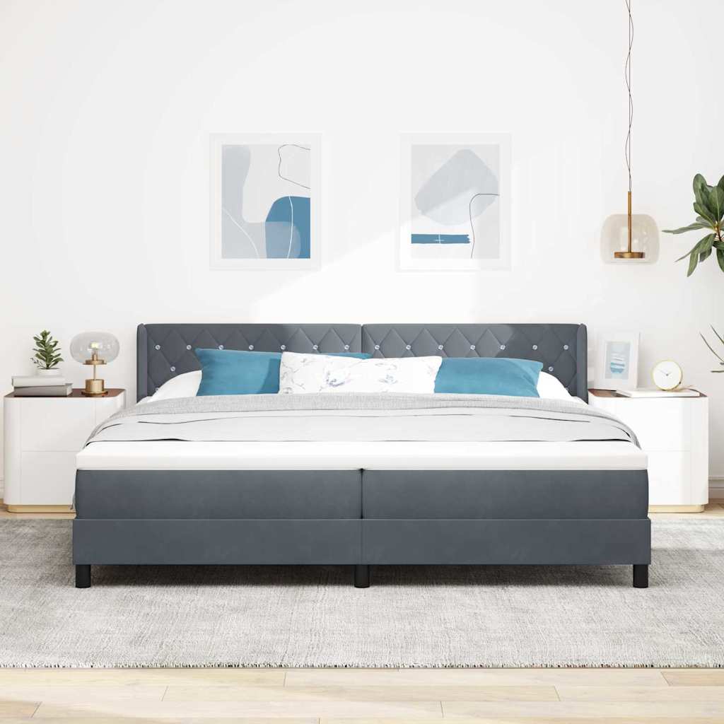 Kutti voodi koos madratsiga Tumehall 200x200 cm Samet