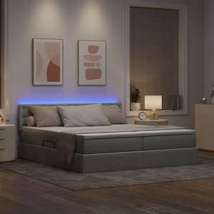 Postel s LED pásovými světly Světle šedá 200 x 200 cm textil - obrázek 5